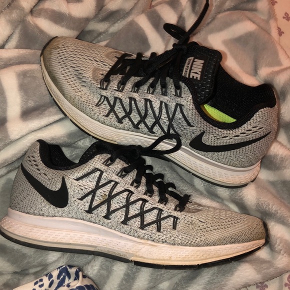 Nike Shoes - Women’s Nike shoes